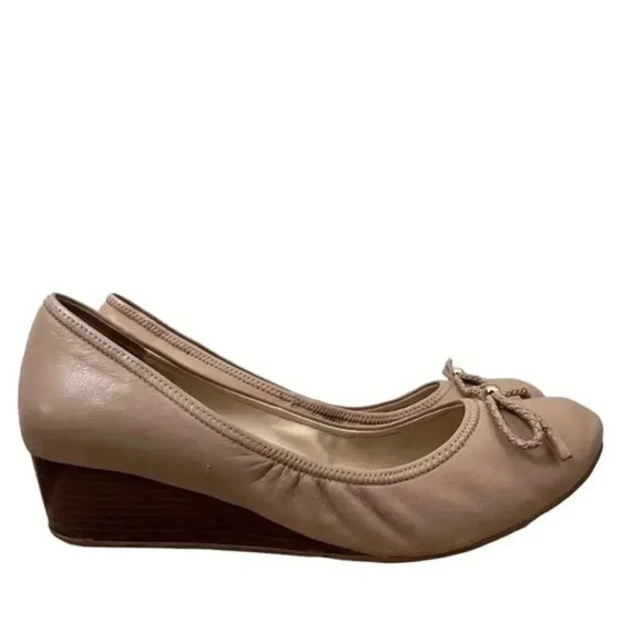 Cole Haan Nude Tali Ballet Bow Wedge Heel 10 - Picture 1 of 6
